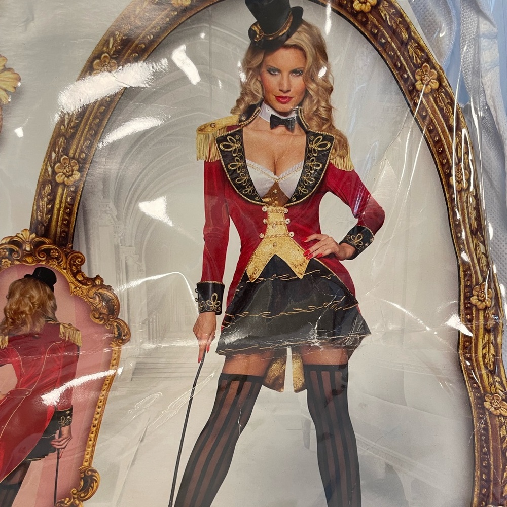 Women’s Circus Ring Leader sexy costume M